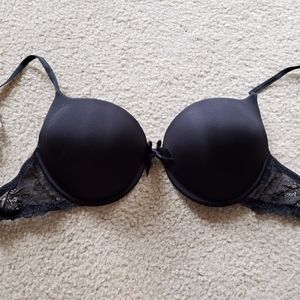 36B H&M BLACK EXTREME PADDED PUSHUP BRA LACE